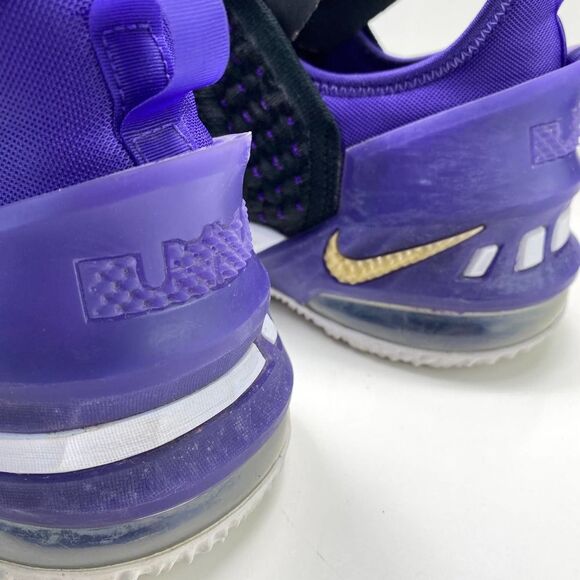 Nike Lebron Sz 5.5Y XVII GS Basketball Shoes Lakers Black CW2760-004 Youth - Picture 5 of 10